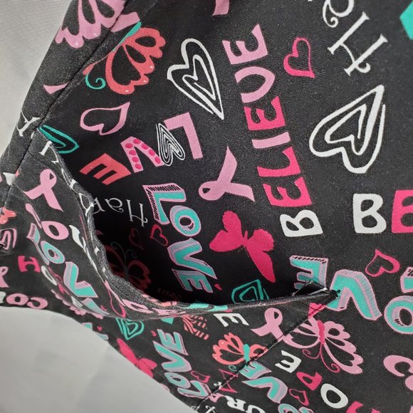 Scrub Studio V-Neck Scrub Top Butterflies Hearts and Ribbons Pink Teal Wms Sz XL - Picture 6 of 6